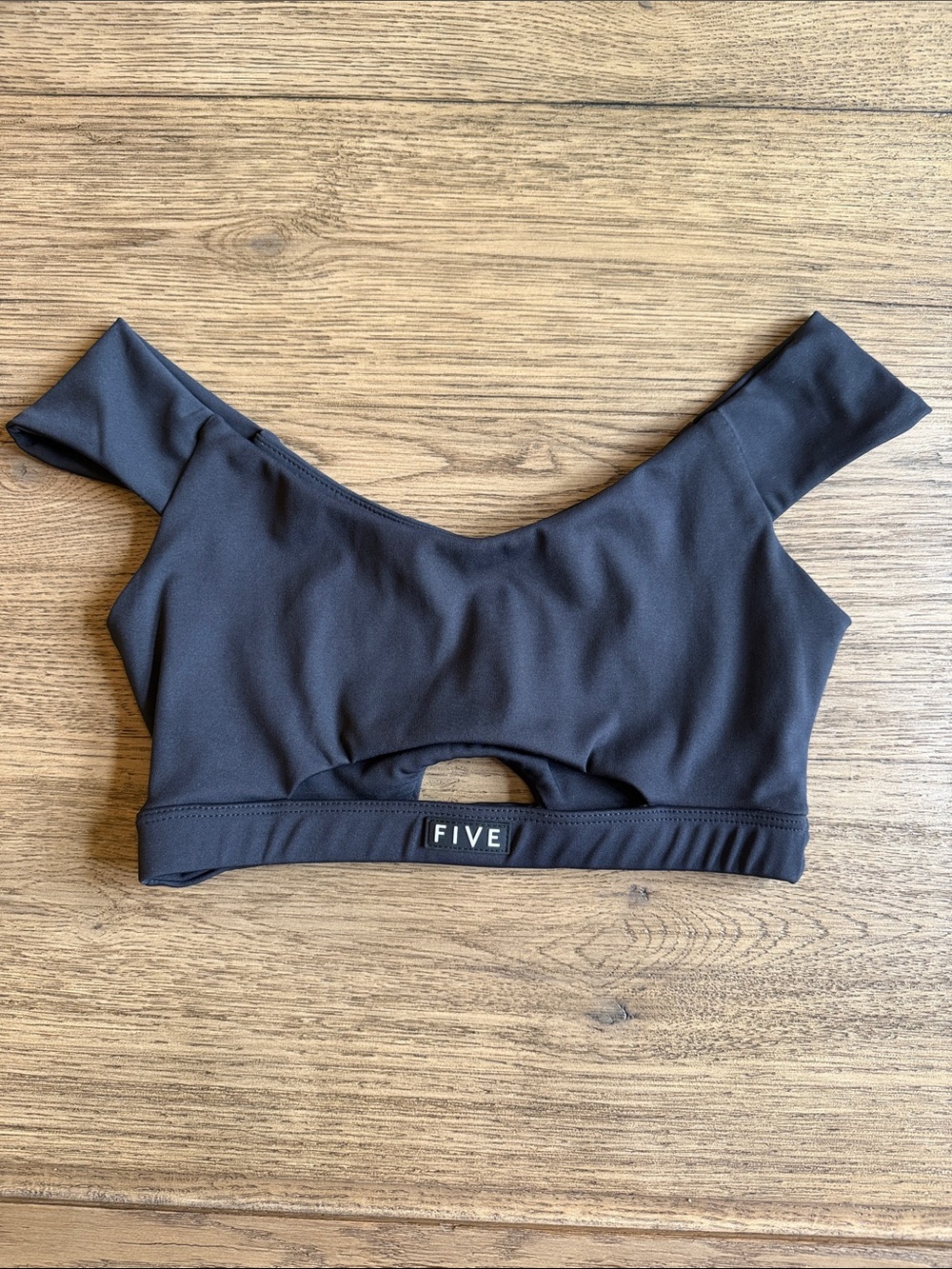 FIVE Women's Black Cutout Twist Top